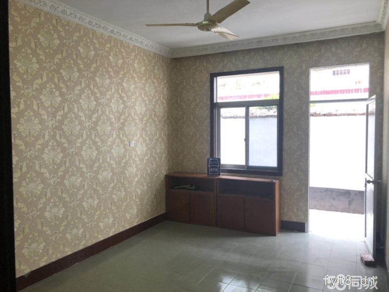 特价房源 市政府西边一点公正处院后计省委家属院!