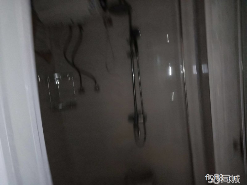 东一小学,新市医院,华信万吉市委广场,有证可按揭过,首付低