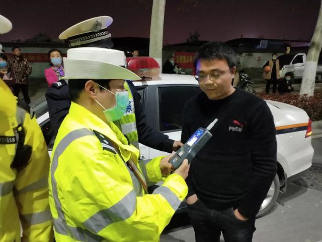 阜阳连续两天行动！昨晚，一男子险酿大祸